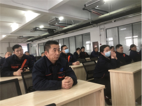 山東深藍纏繞包裝機廠家組織消防安全培訓(xùn)